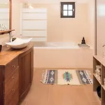Du Bois Des Perruches Holiday home Saint-Vincent-des-Bois