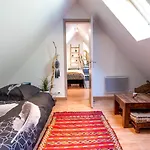 Holiday home Du Bois Des Perruches Saint-Vincent-des-Bois