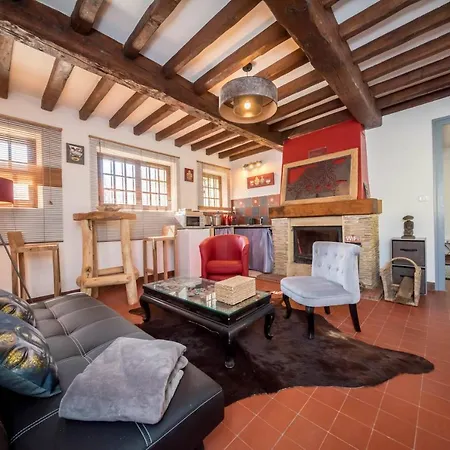 Nyaraló Du Bois Des Perruches