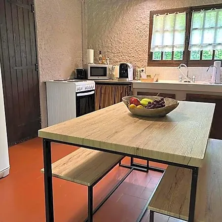 Holiday home Du Bois Des Perruches *