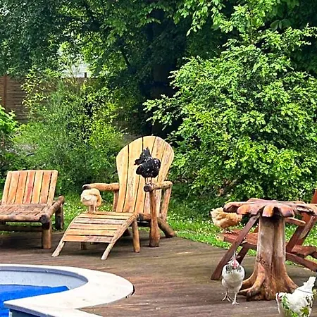 Holiday home Du Bois Des Perruches
